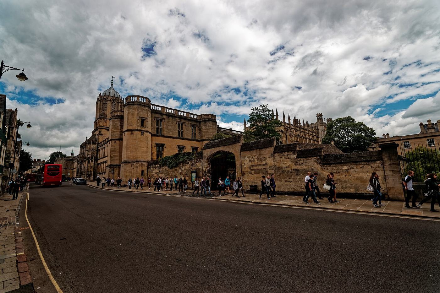 Tom Tower and the front of Christ Church on St Aldate's